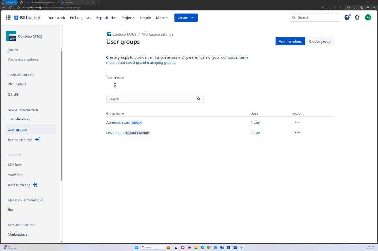 Пользователи Bitbucket группирует параметры рабочих мест для Contoso M365 с правами администратора и пользователей.