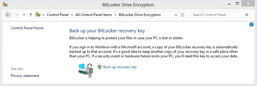 Снимок экрана: страница шифрования дисков BitLocker, в которой показано, как BitLocker помогает защитить файлы.